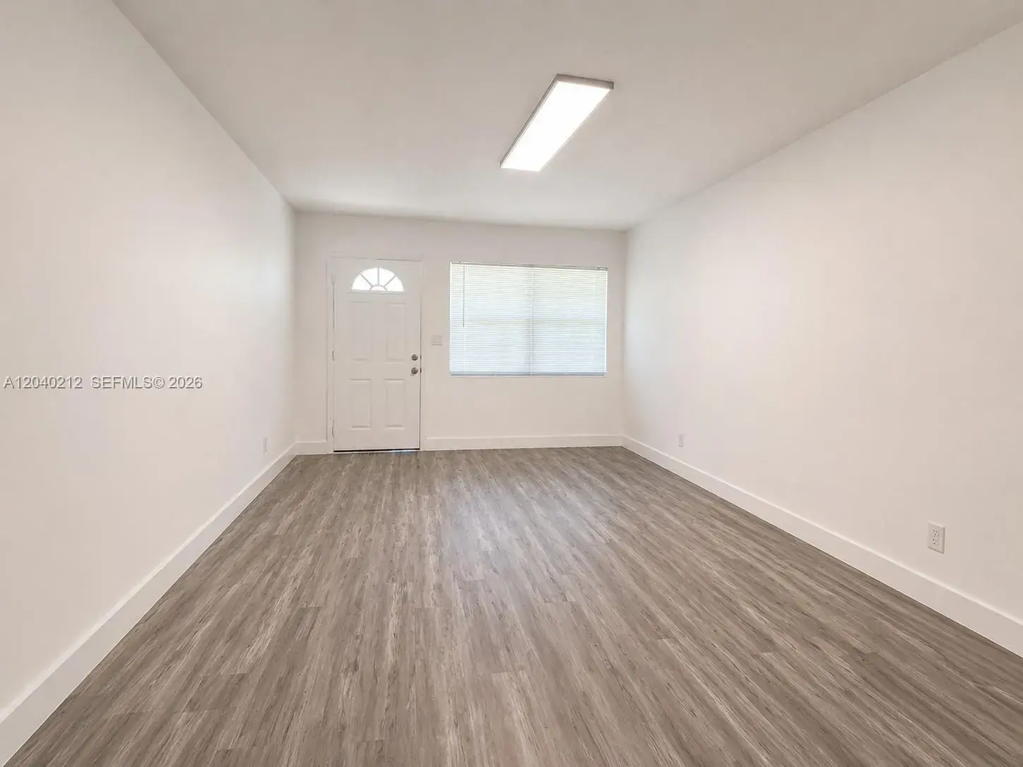 730 SW 5th St # 1, Hallandale Beach FL 33009