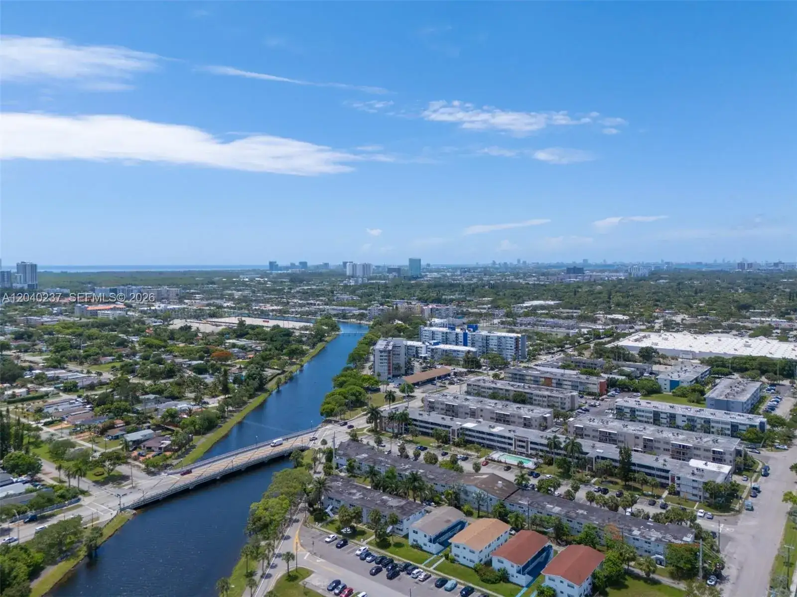 1450 NE 170th St # 115, North Miami Beach FL 33162 photo 2