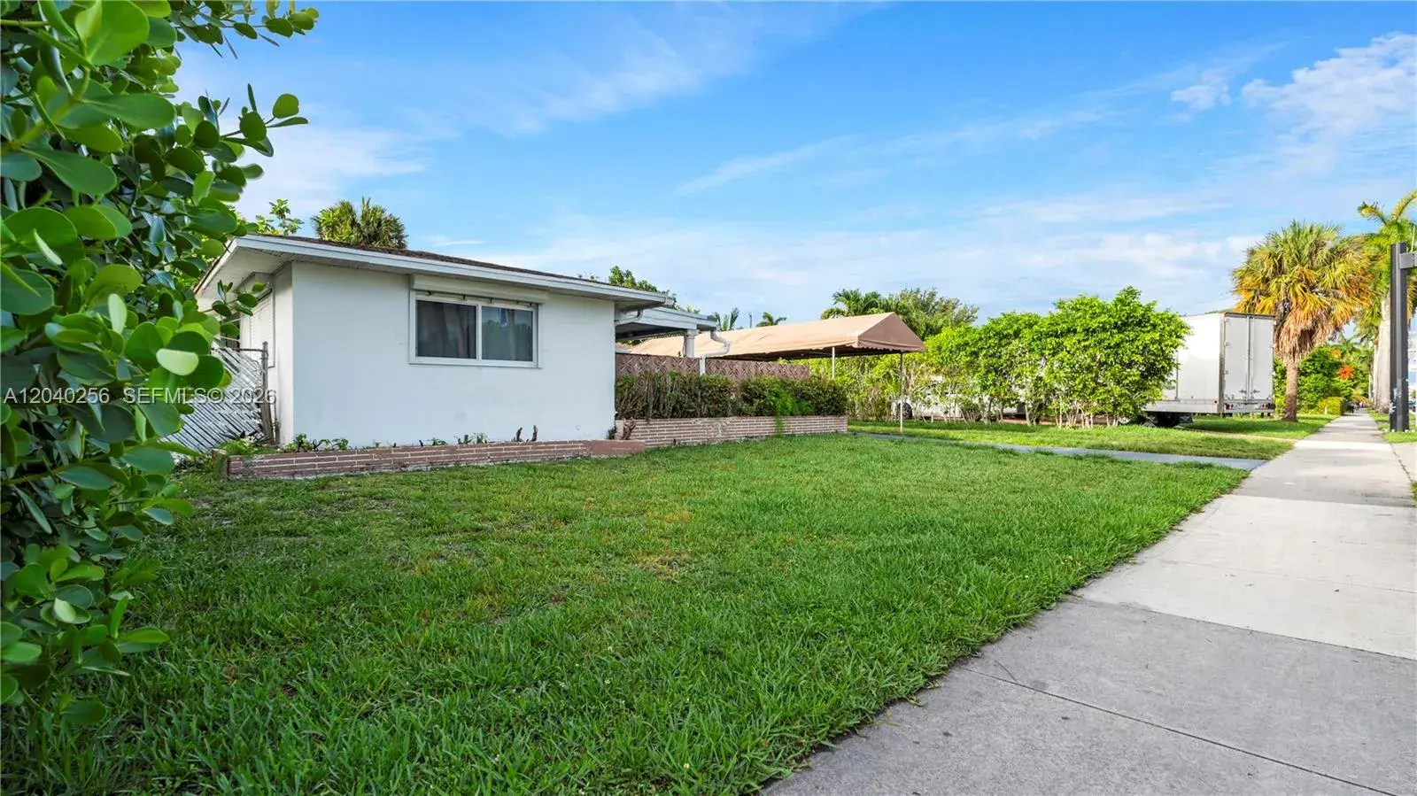 3145 Hollywood Blvd, Hollywood FL 33021