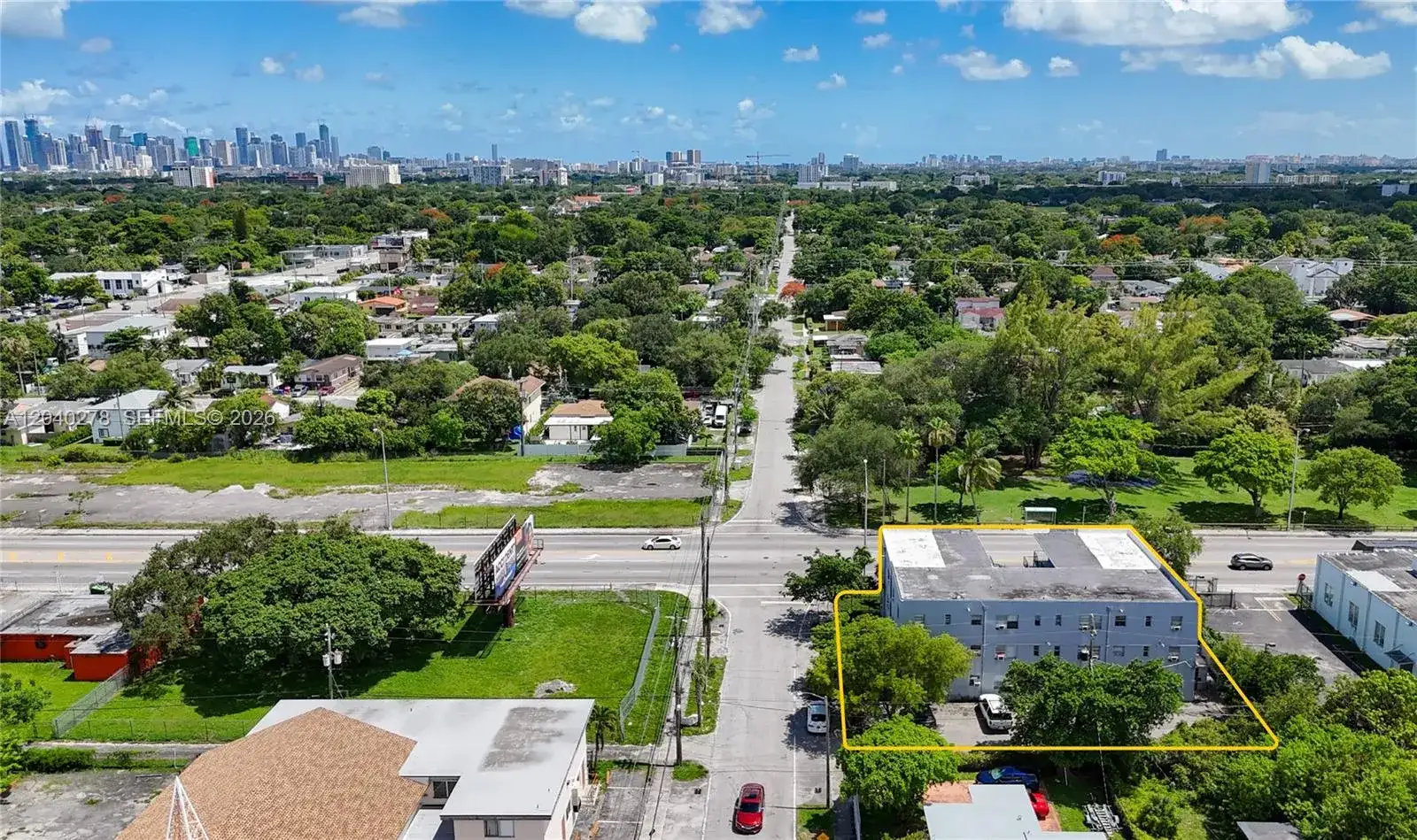 1801 NW 54th St, Miami FL 33142 photo 2