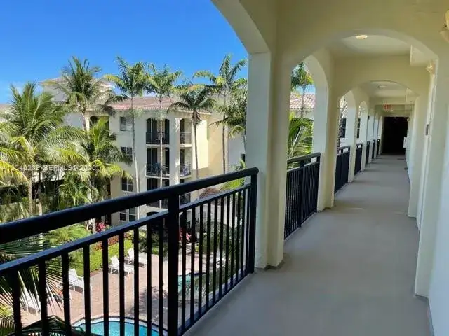 2409 Renaissance Way # 409, Boynton Beach FL 33426 photo 2