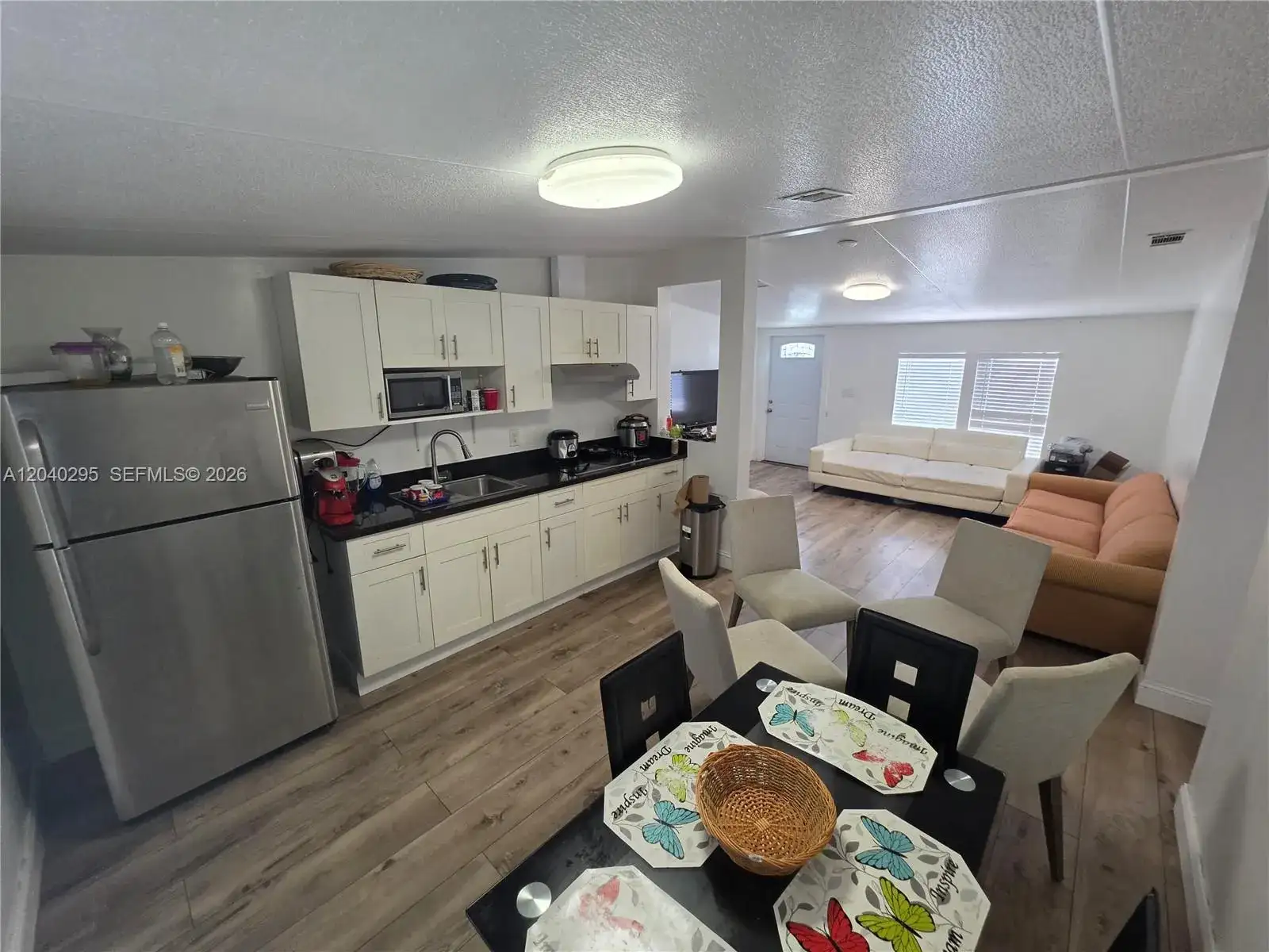 1529 SW 131 Avenue, Miami FL 33184 photo 4