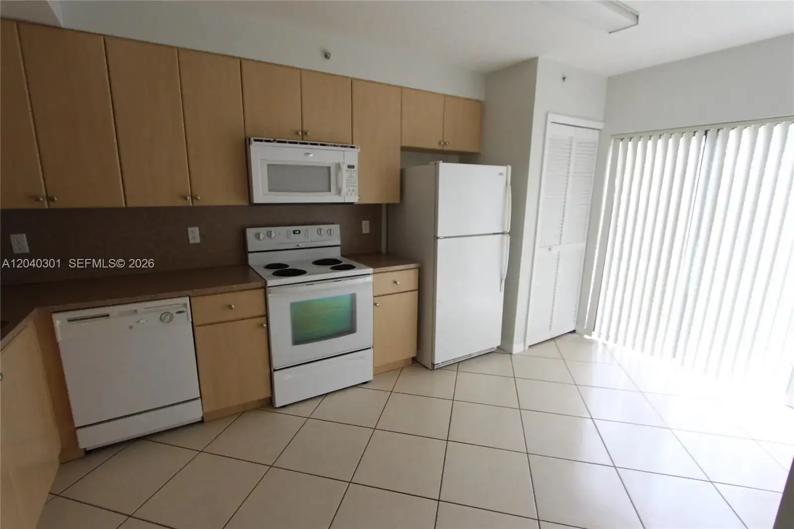 22931 SW 88th Pl # 105, Cutler Bay FL 33190 photo 4