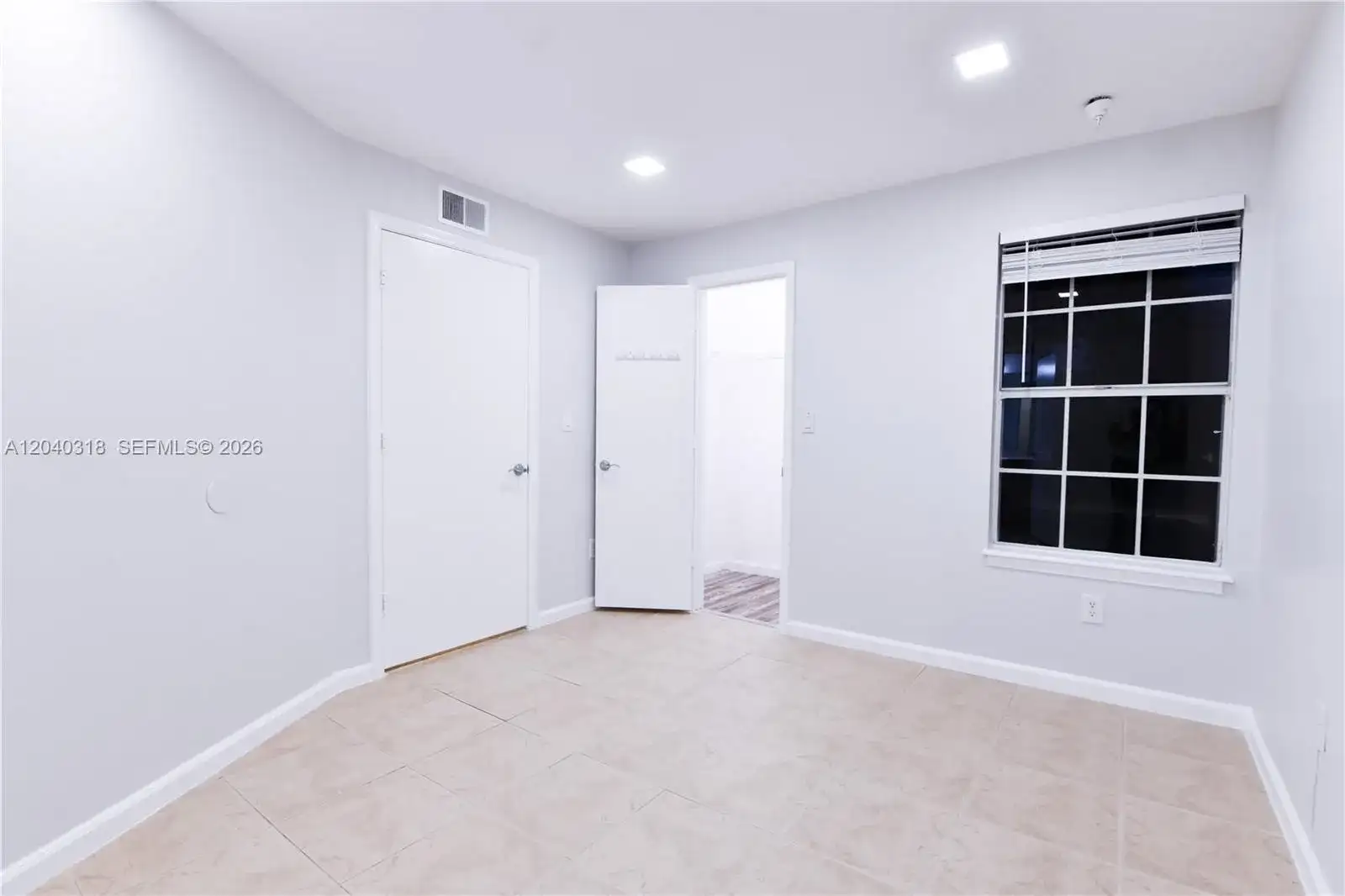 1011 Crystal Way # D, Delray Beach FL 33444 photo 4