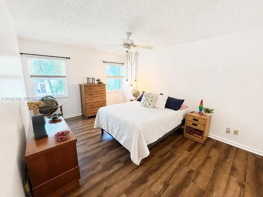 860 SE 6th Ave # 409, Deerfield Beach FL 33441