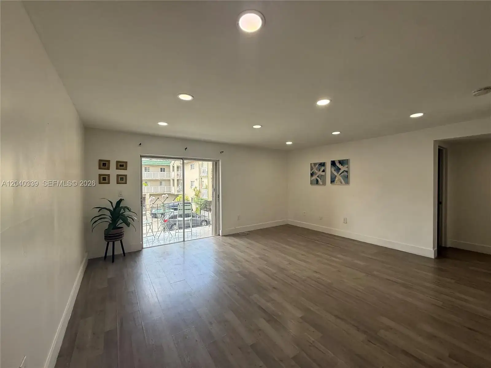 6780 W 2nd Ct # 212, Hialeah FL 33012 photo 5