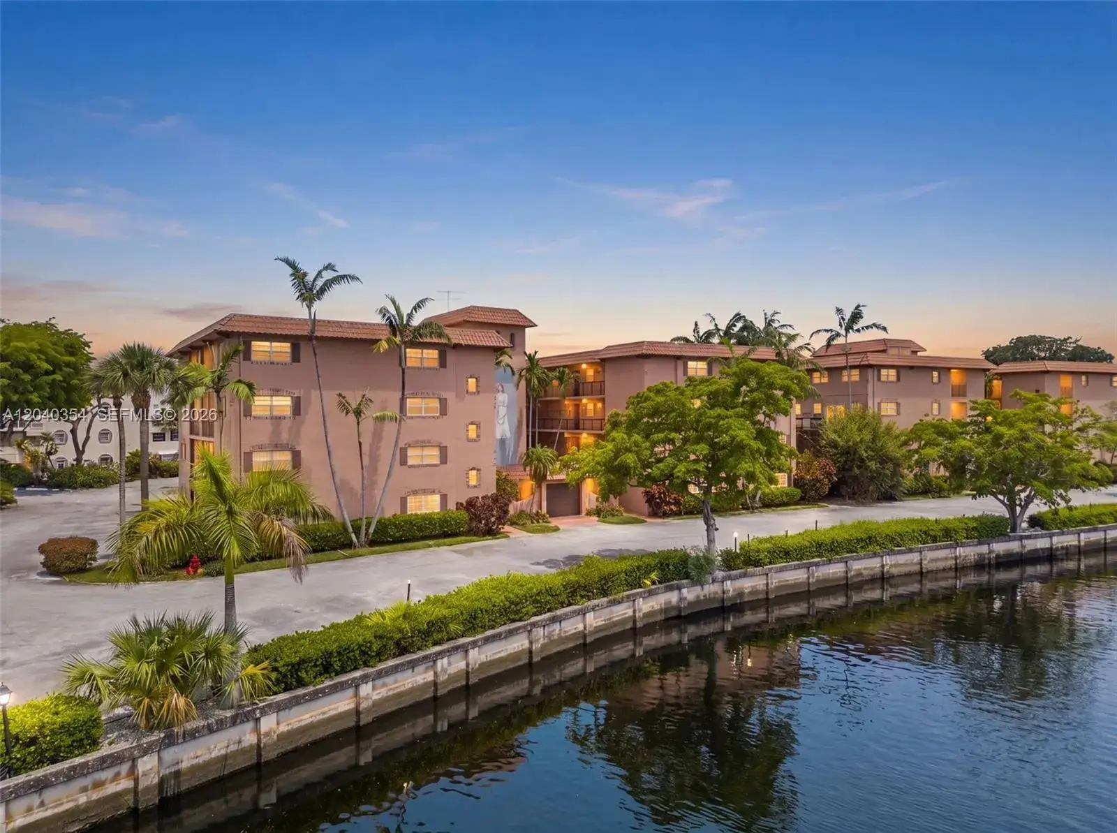 630 Tennis Club Dr # 107, Fort Lauderdale FL 33311
