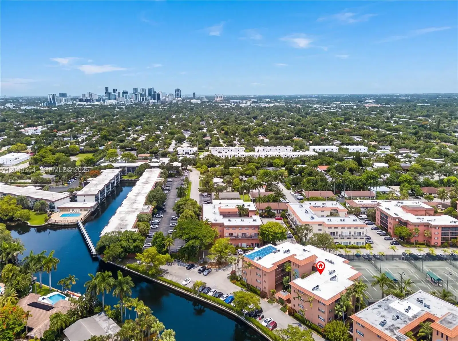 630 Tennis Club Dr # 107, Fort Lauderdale FL 33311 photo 2
