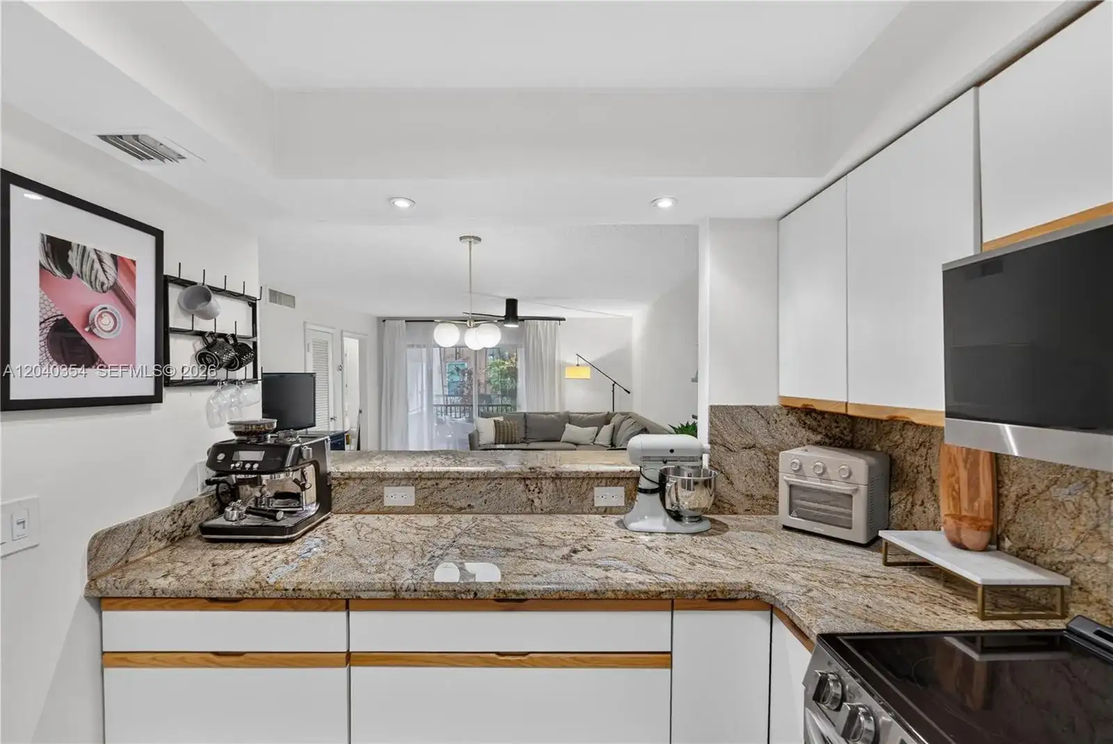 630 Tennis Club Dr # 107, Fort Lauderdale FL 33311 photo 5
