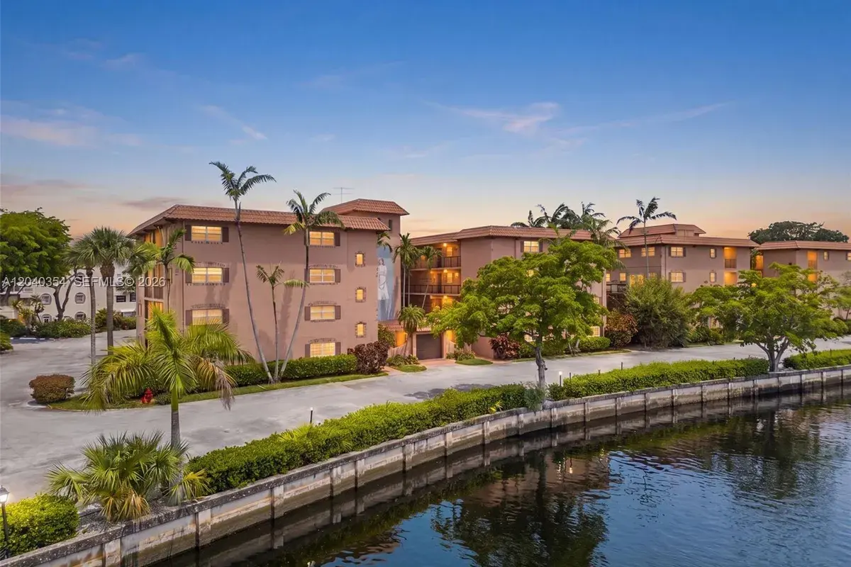 630 Tennis Club Dr # 107, Fort Lauderdale FL 33311
