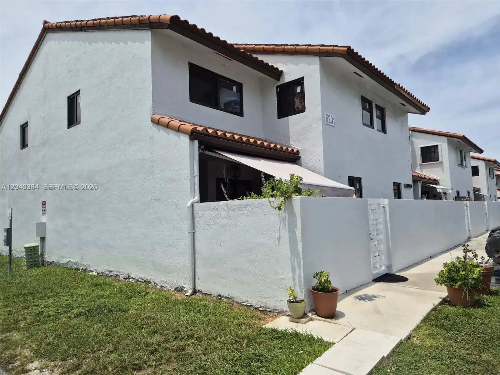 6201 SW 138 TH CT APART G, Miami FL 33183 photo 2