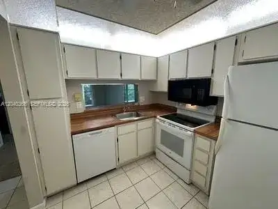 3578 N University Dr # 5, Coral Springs FL 33065 photo 5