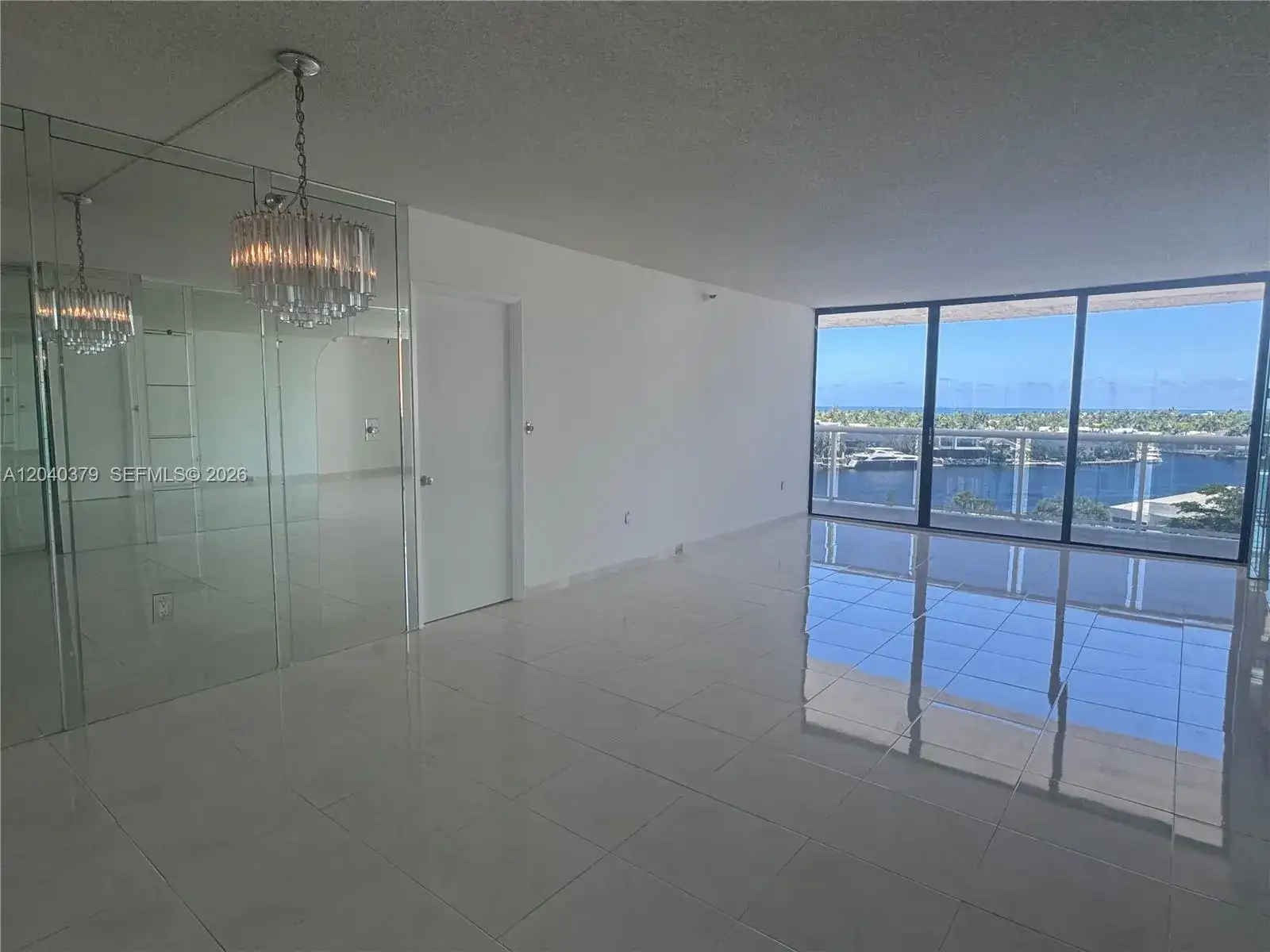 20505 E Country Club Dr # 835, Aventura FL 33180 photo 3
