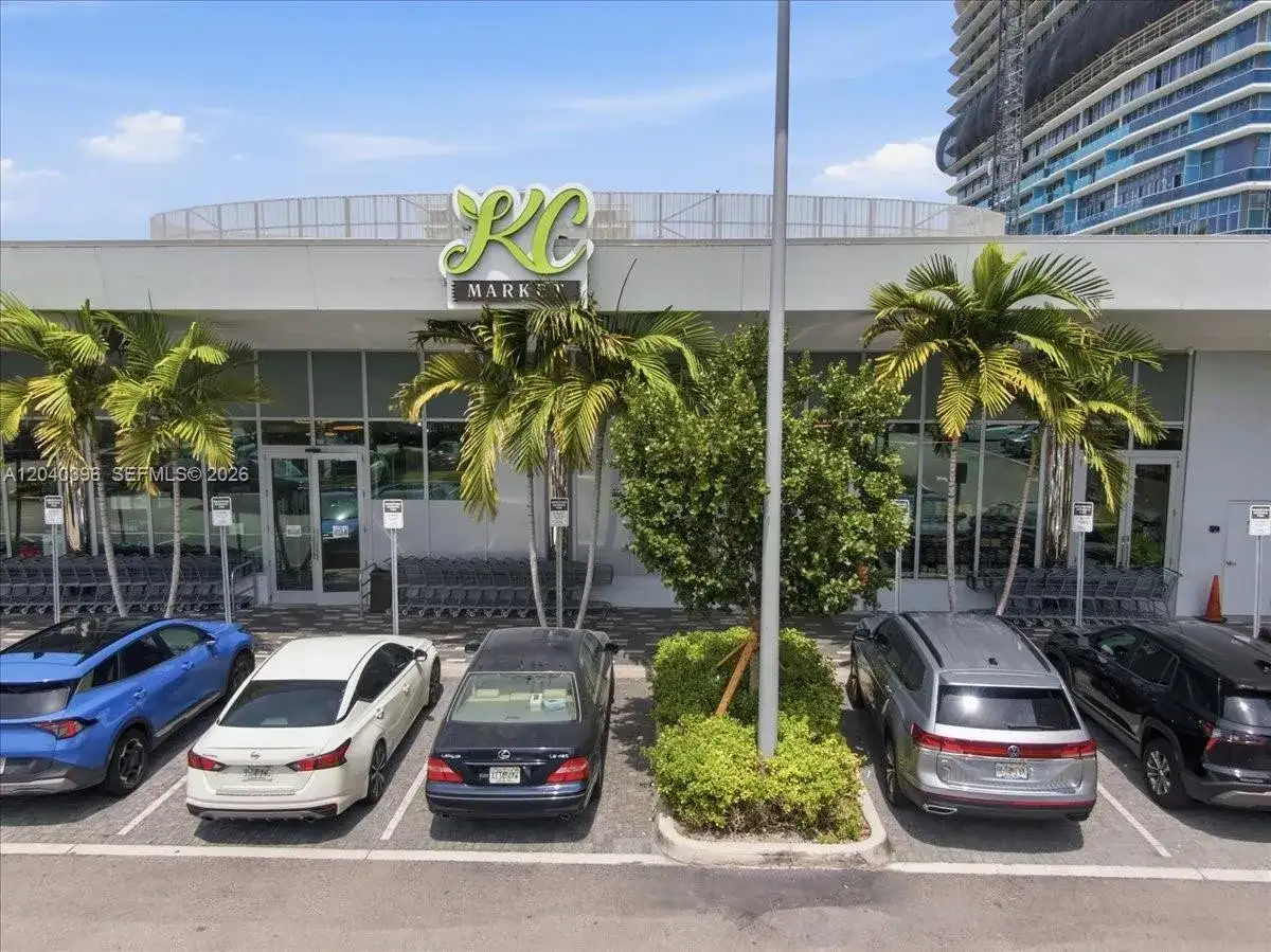 1002 E Hallandale Beach Blvd # 101, Hallandale Beach FL 33009 photo 2