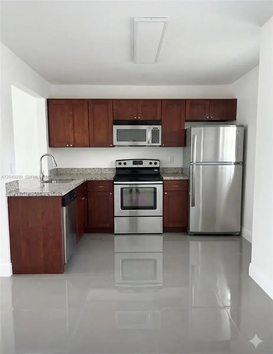 10325 NW 11th St # 101, Pembroke Pines FL 33026 photo 2