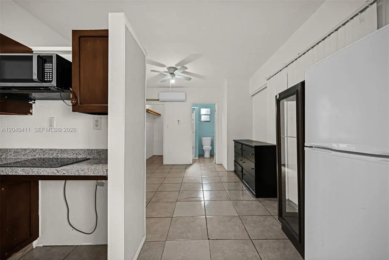 5069 NW 41st Ct, Lauderdale Lakes FL 33319 photo 2