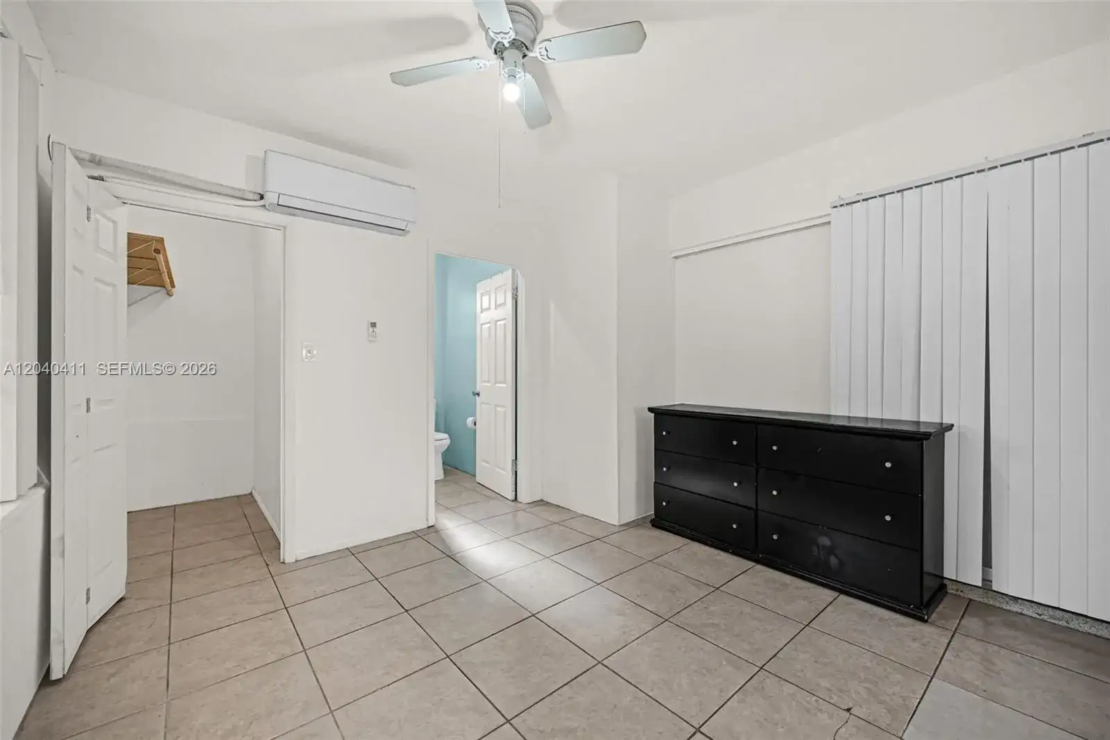 5069 NW 41st Ct, Lauderdale Lakes FL 33319 photo 3