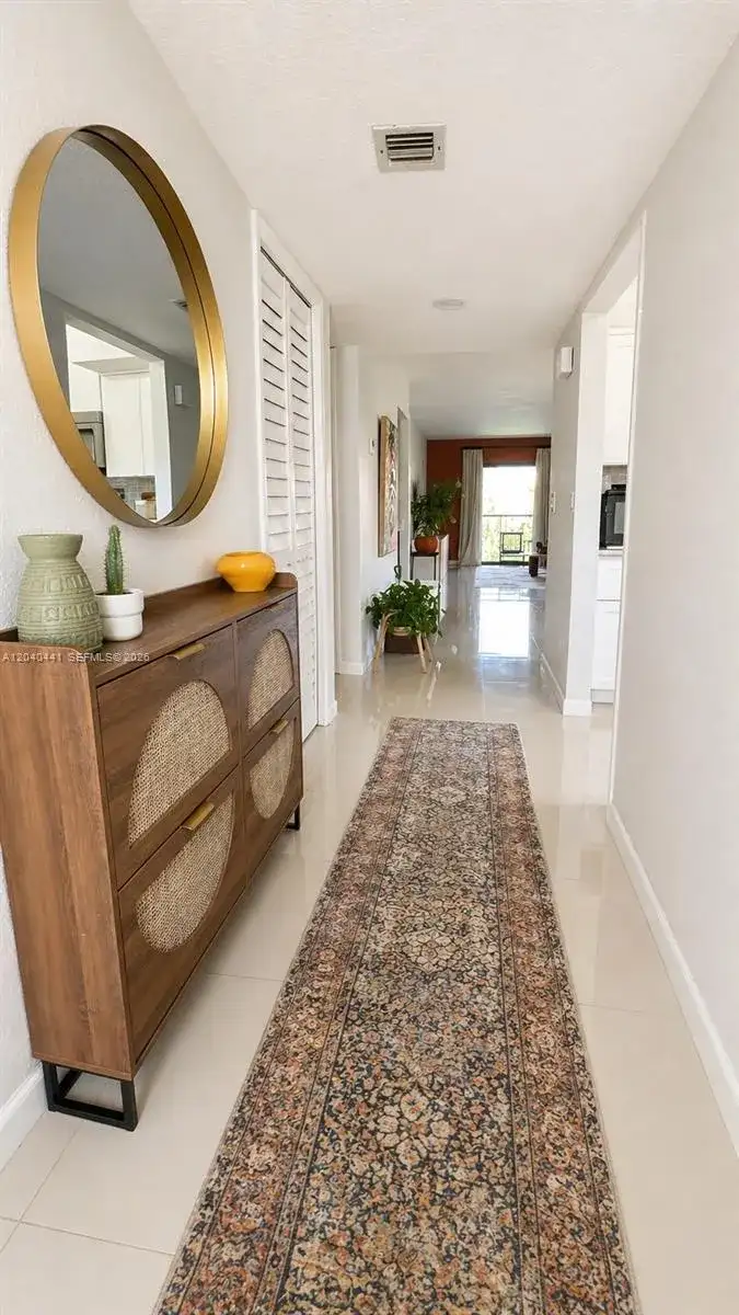 305 Lakeview Dr # 204, Weston FL 33326 photo 4