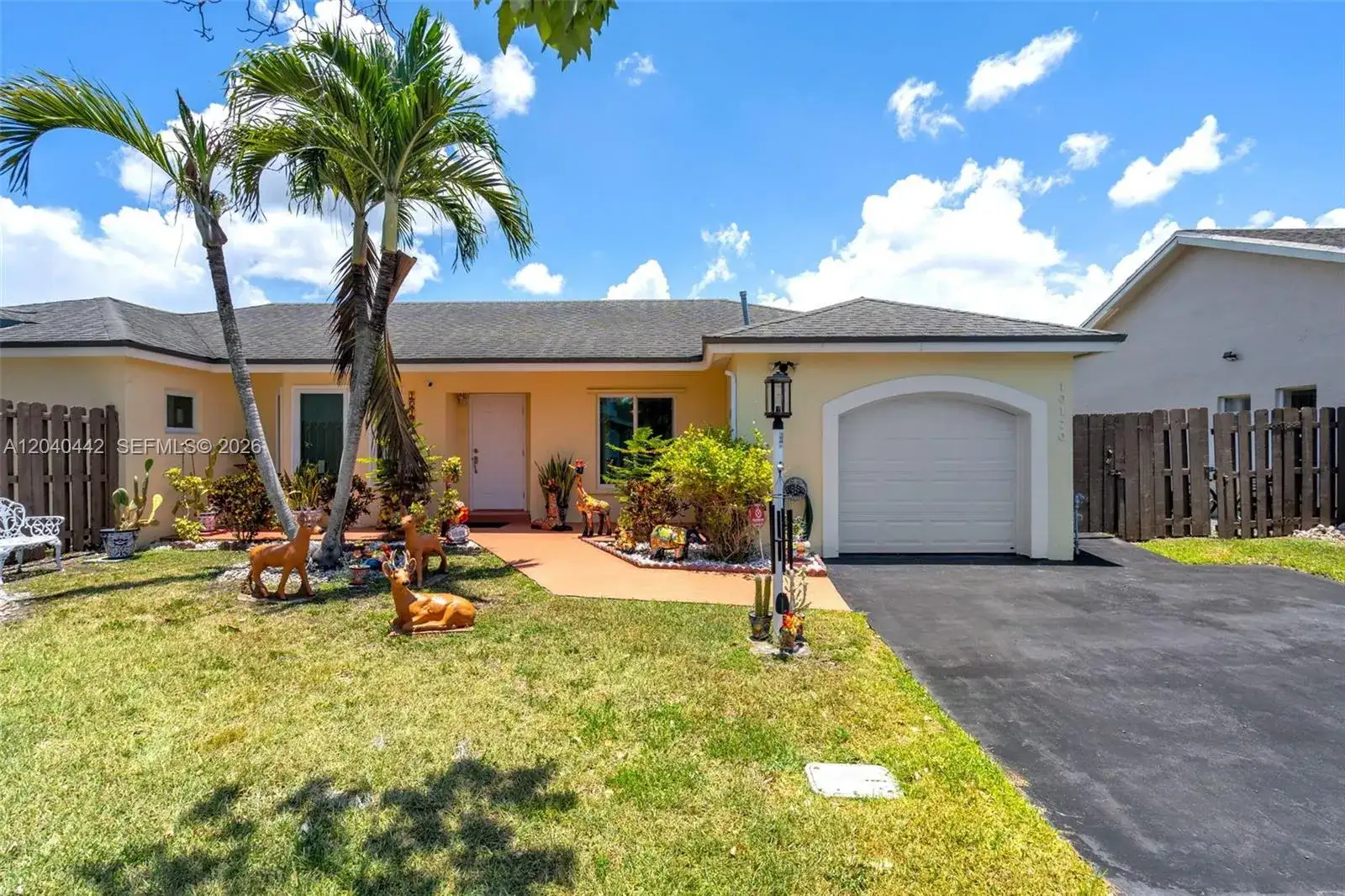 10170 NW 54th Ter, Doral FL 33178 photo 3