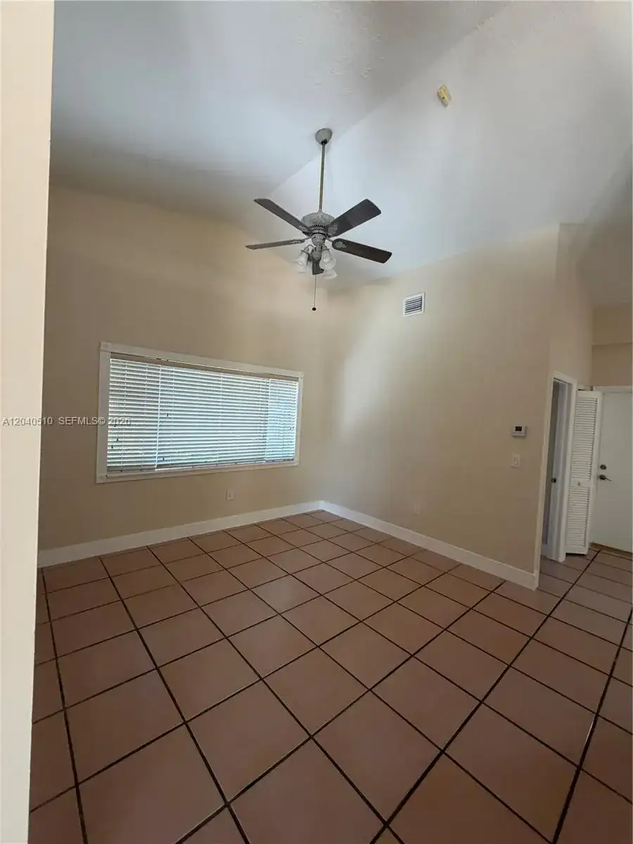 15836 SW 144th Pl, Miami FL 33177 photo 3