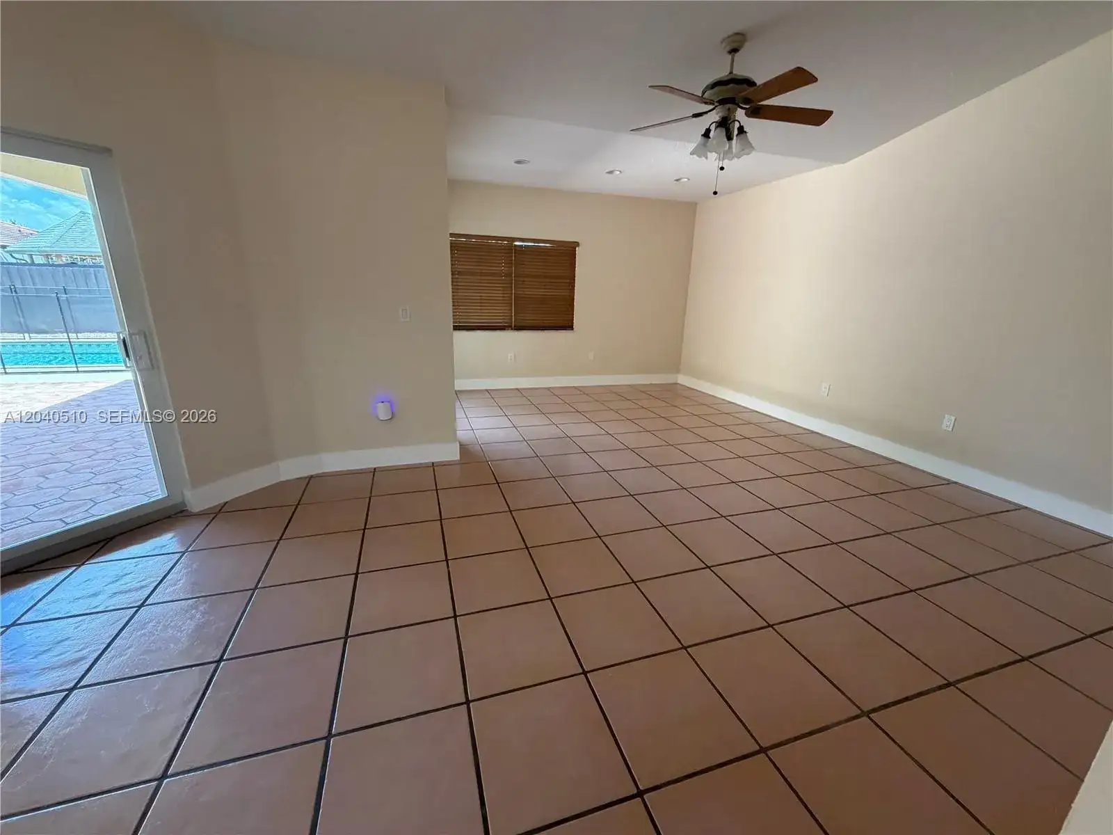 15836 SW 144th Pl, Miami FL 33177 photo 4