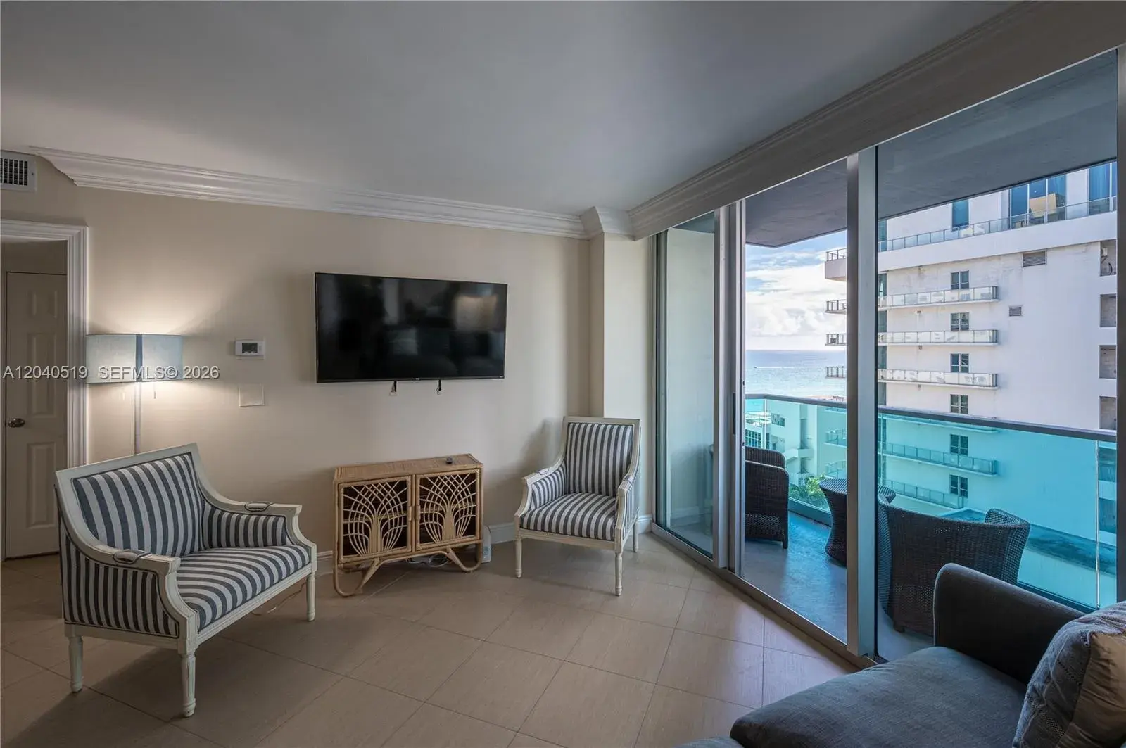 4001 S Ocean Dr # 9J, Hollywood FL 33019