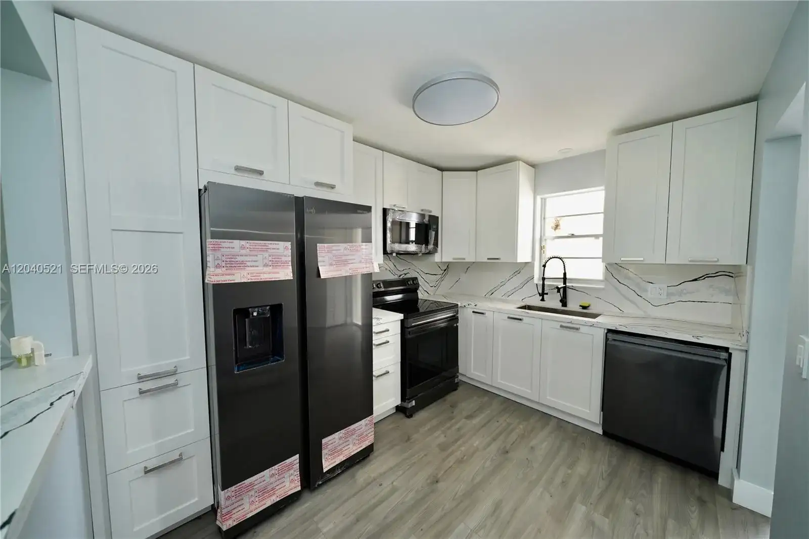 2541 Aragon Blvd # 305, Sunrise FL 33322 photo 3