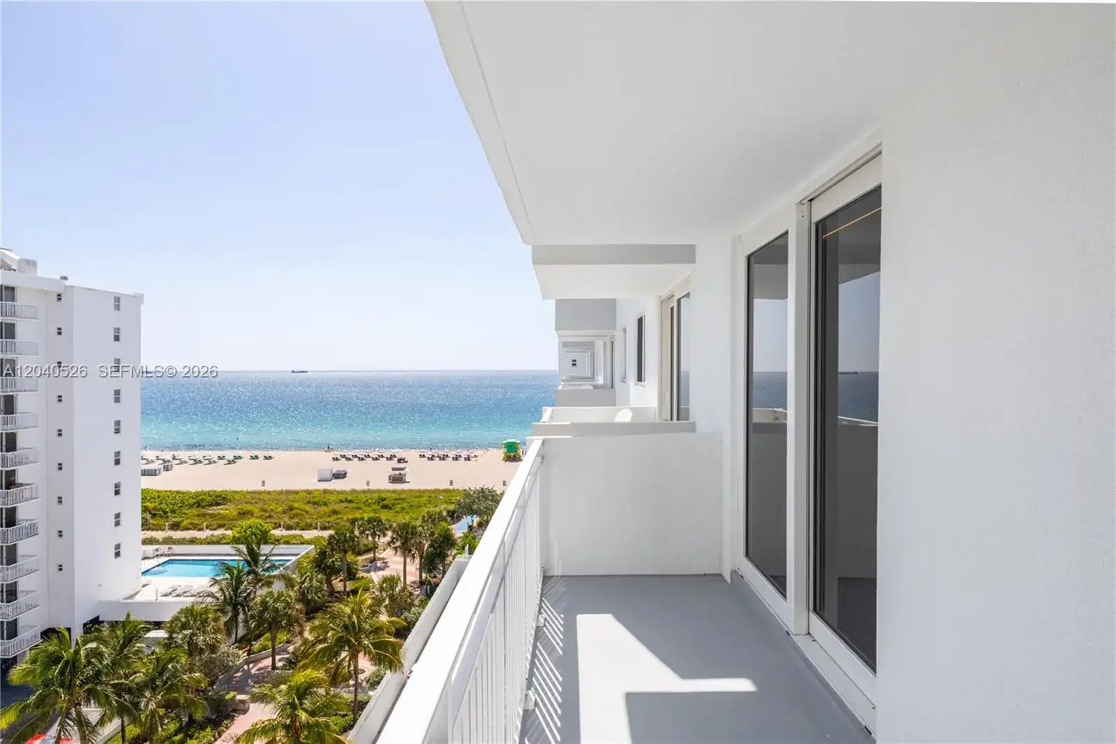 345 Ocean Dr # 924, Miami Beach FL 33139 photo 2