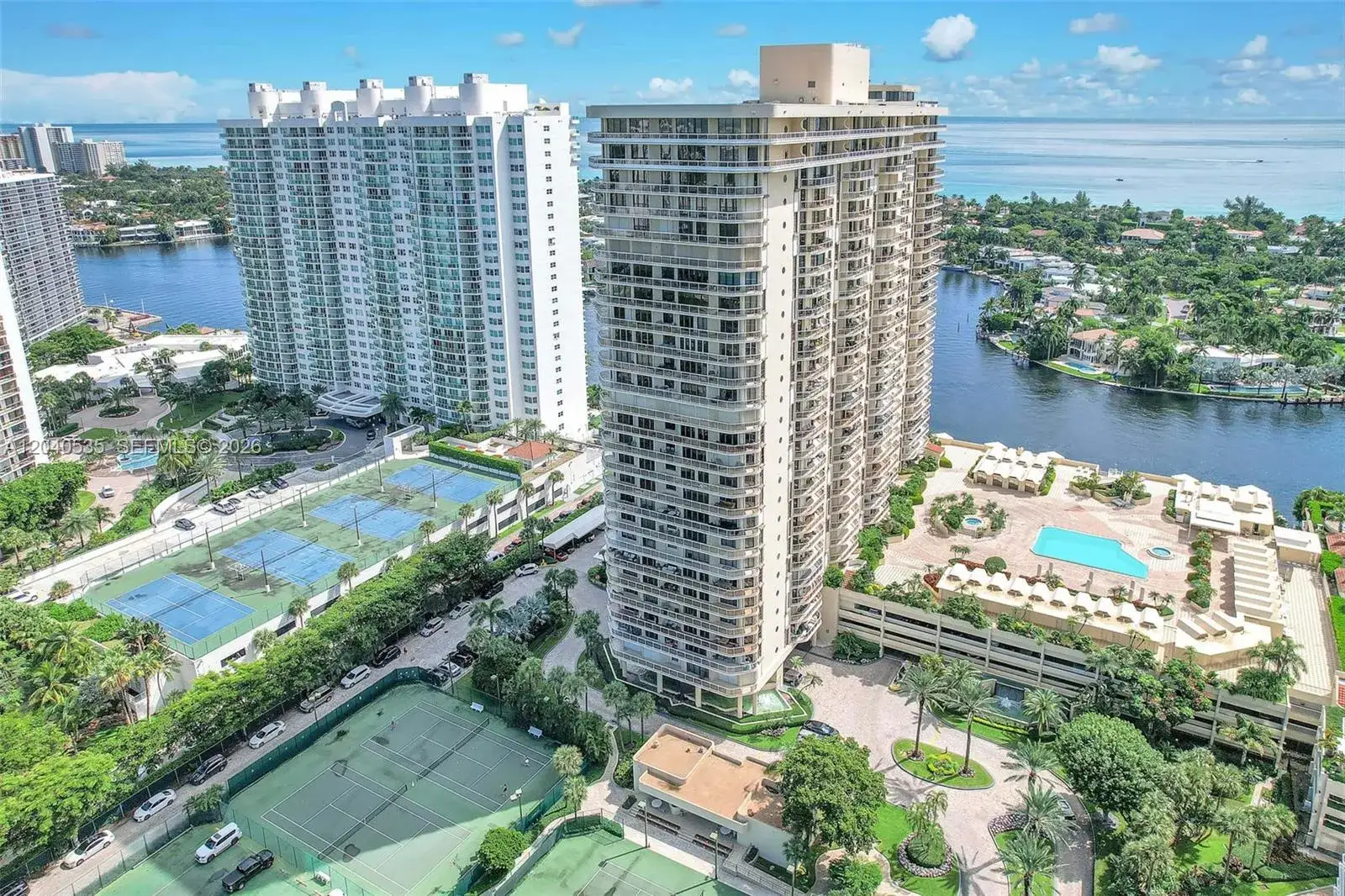 20191 E Country Club Dr # 1805, Aventura FL 33180