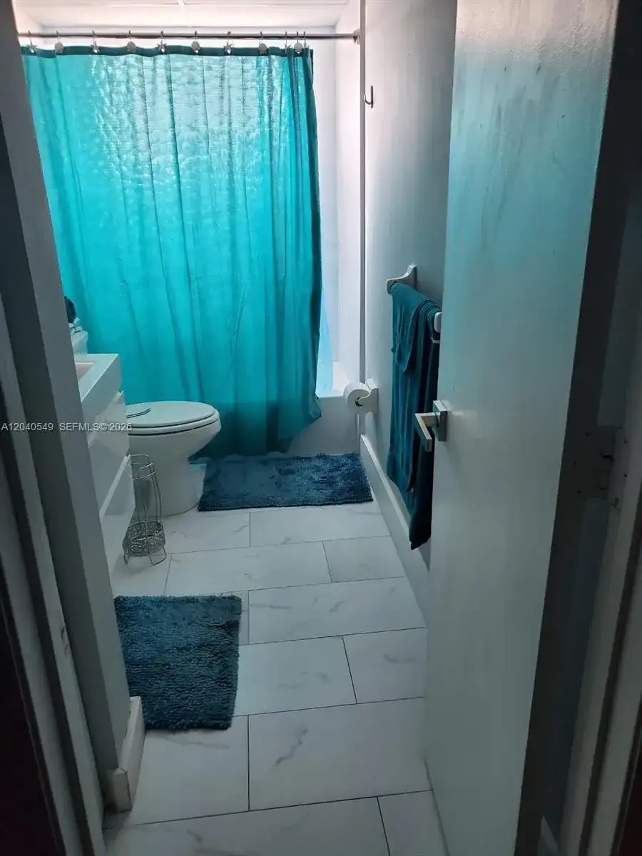 140 NW 87th Ave # G214, Miami FL 33172 photo 4