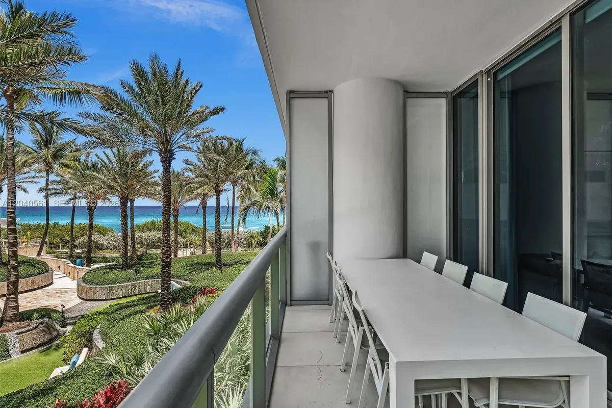 6799 Collins Ave # 203, Miami Beach FL 33141