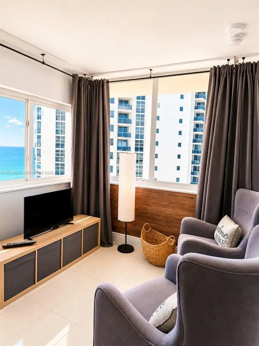 19201 Collins Ave # 1144, Sunny Isles Beach FL 33160 photo 3