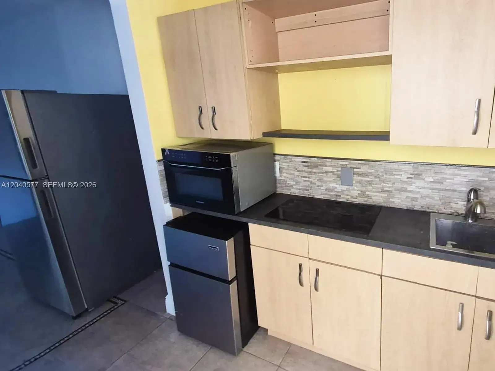 585 NE 66th St # 3, Miami FL 33138 photo 4