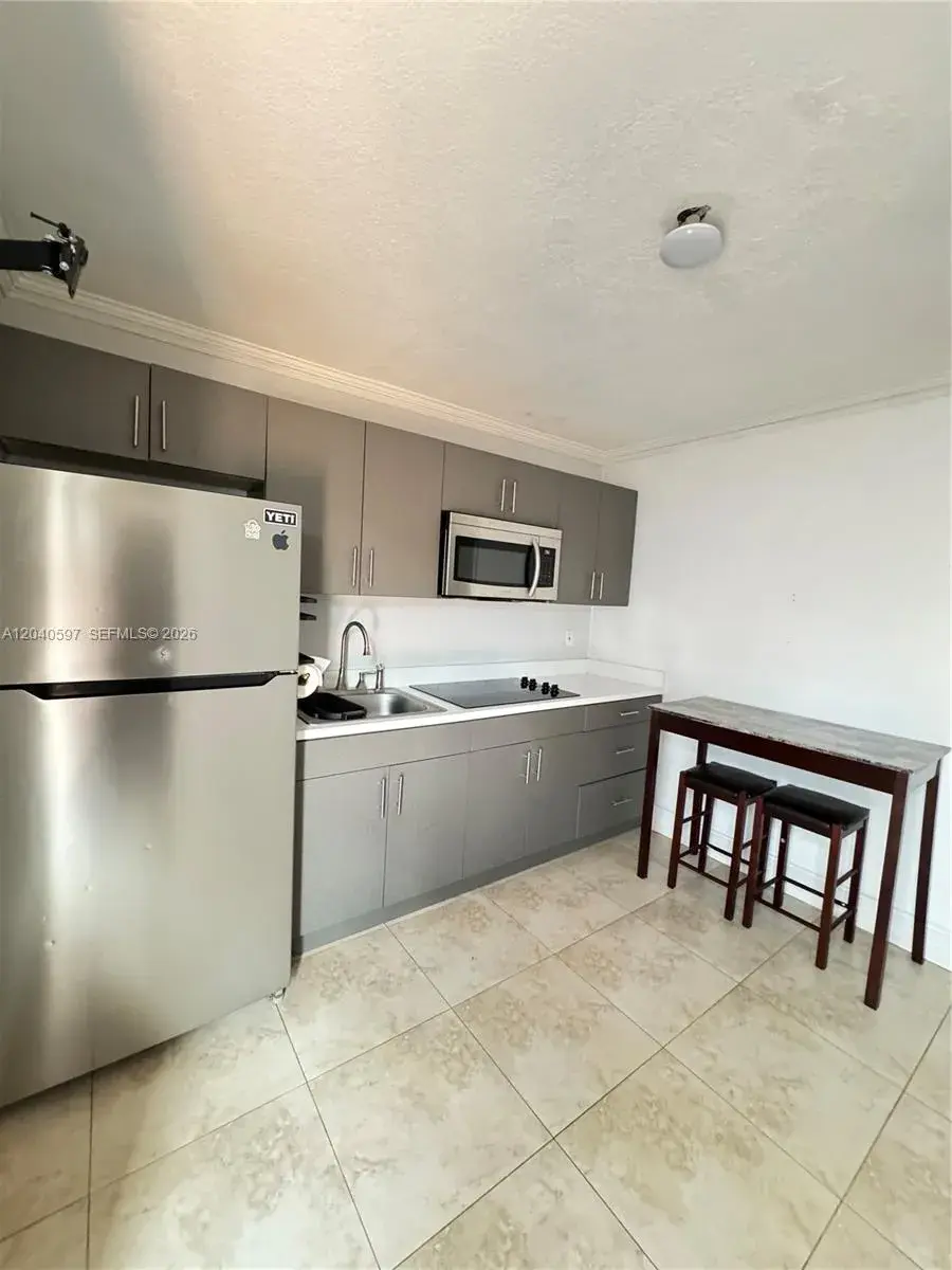 11340 SW 41st Ter, Miami FL 33165
