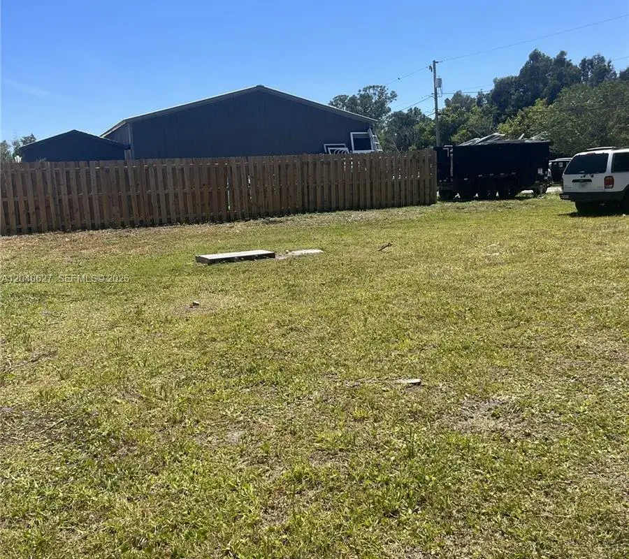 5754 SE Green Ln, Stuart FL 34997