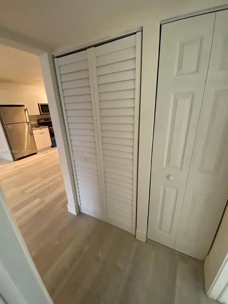1939 Jefferson St # 102, Hollywood FL 33020