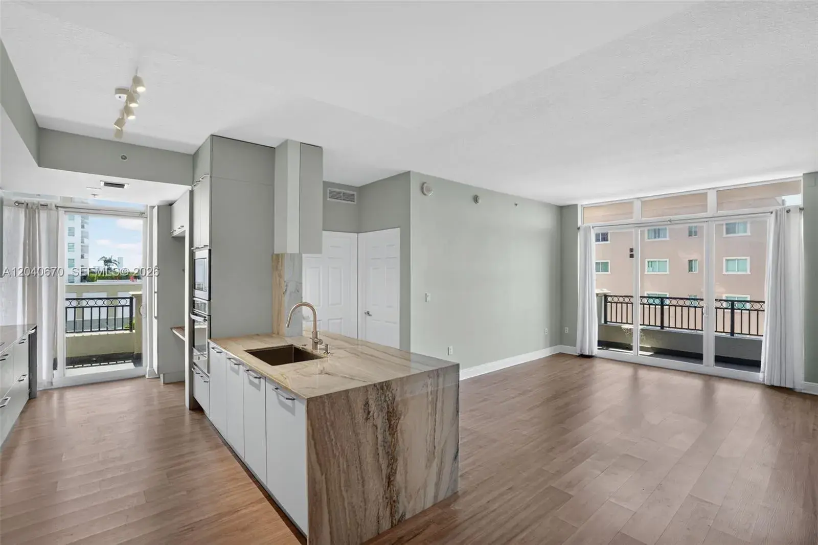 3232 SW 22nd Ter # 601, Miami FL 33145