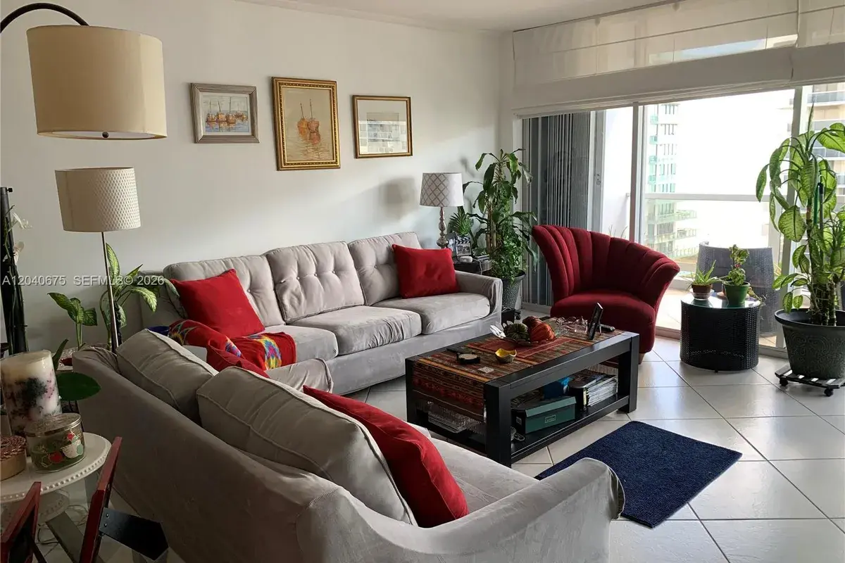 5700 Collins Ave # 12N, Miami Beach FL 33140