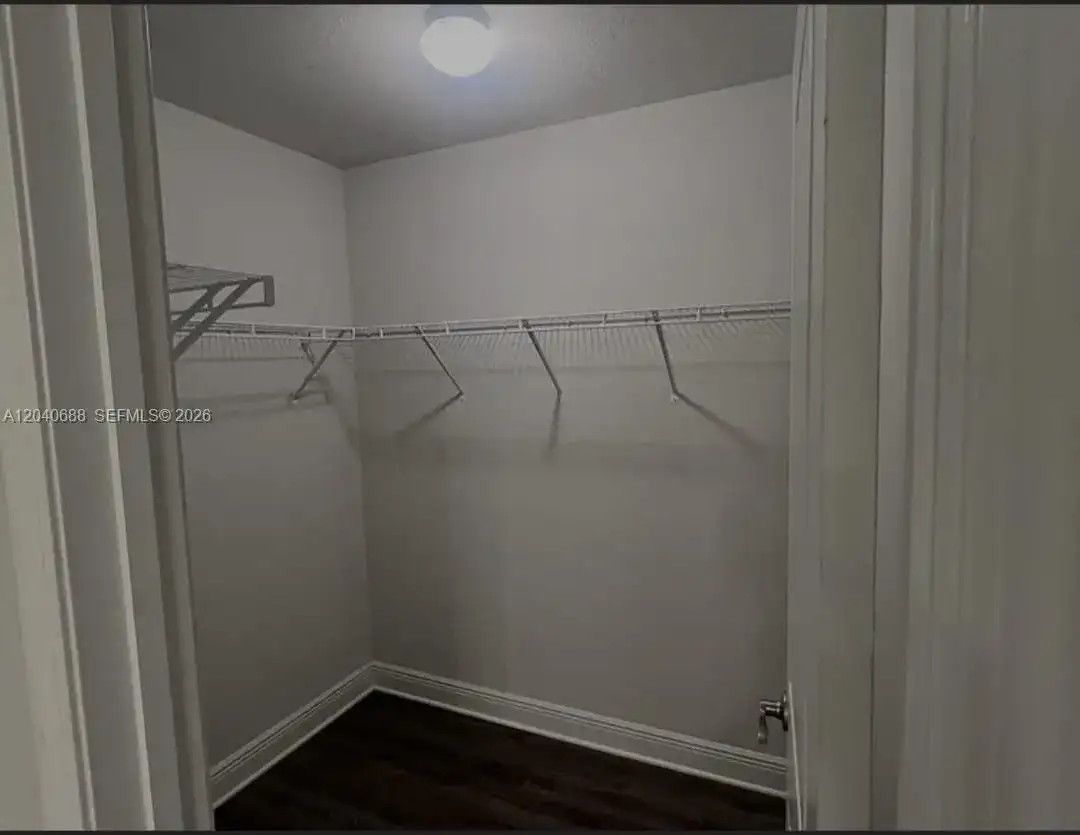 12318 Pinfish Rd, Other City - In The State Of Florida FL 32506 photo 3