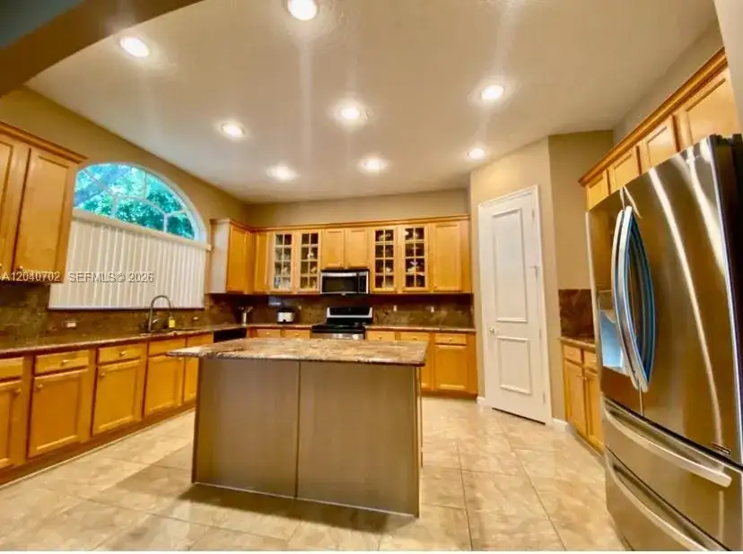 13187 SW 26th St, Miramar FL 33027 photo 3