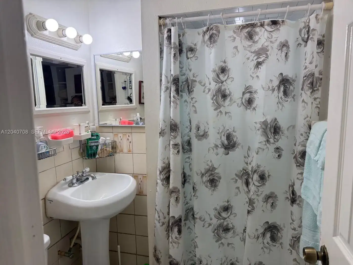 12600 Country Club Ln, Miami FL 33167 photo 5