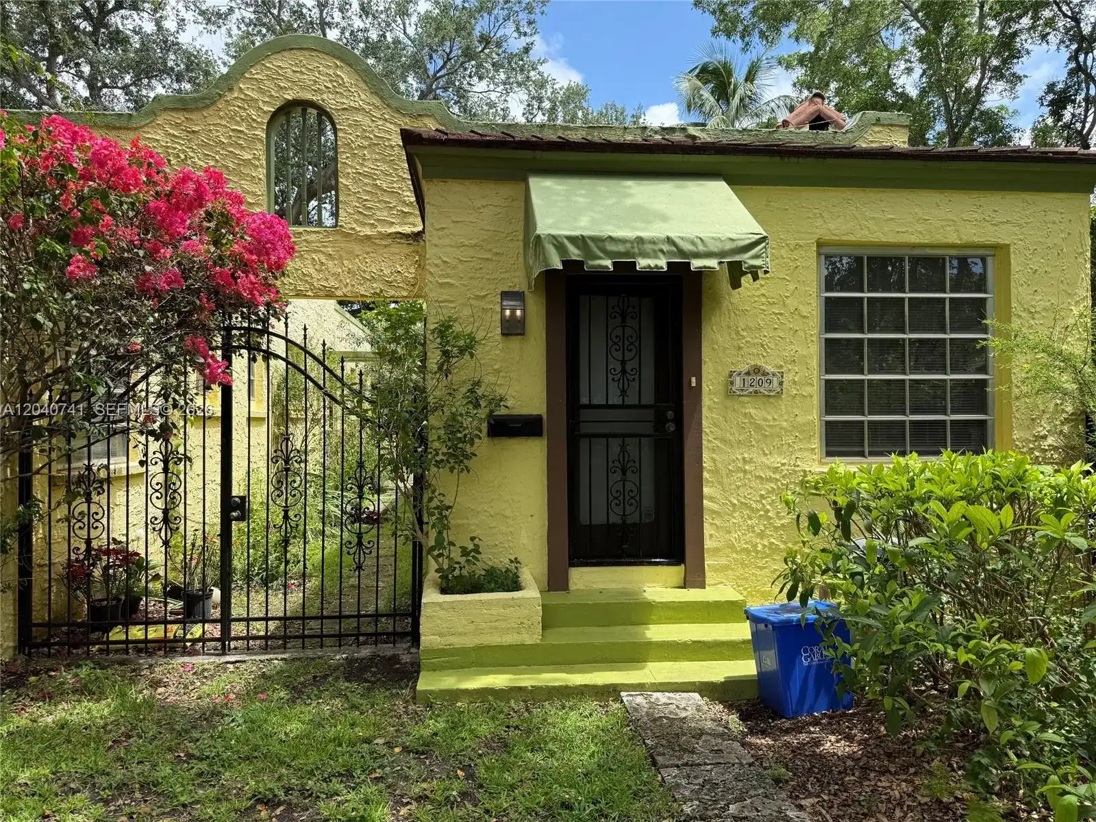 1209 Aguila Ave, Coral Gables FL 33134