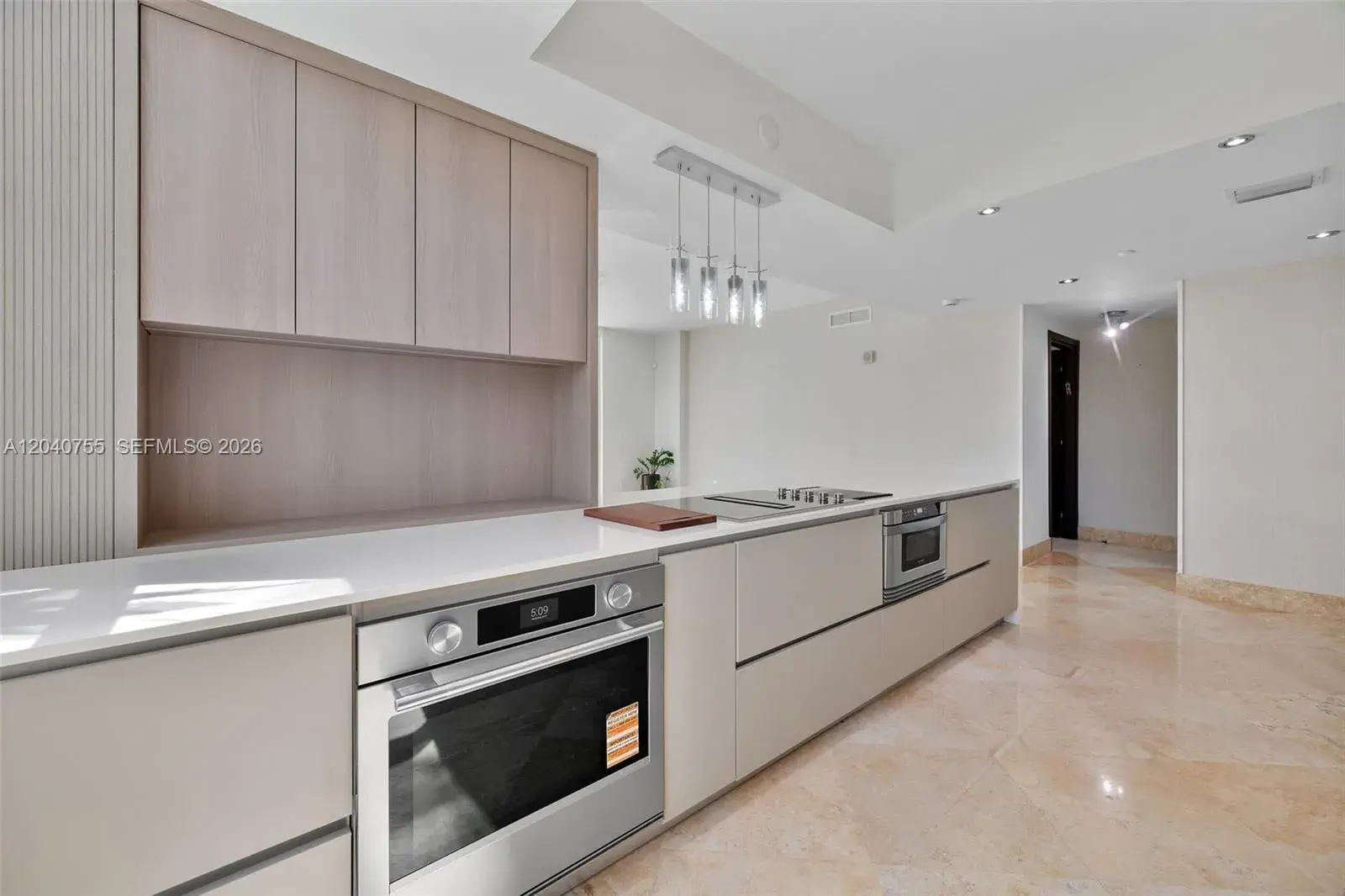 3330 NE 190th St # 114, Aventura FL 33180