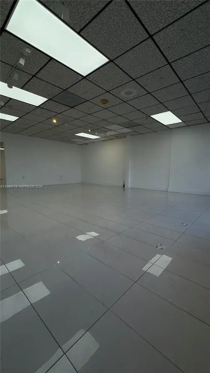 3960 W 16th Ave # 204, Hialeah FL 33012 photo 3