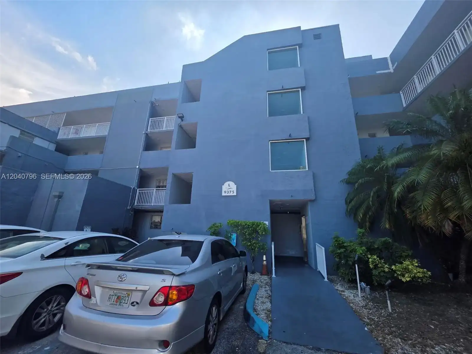 9375 Fontainebleau Blvd # L311, Miami FL 33172