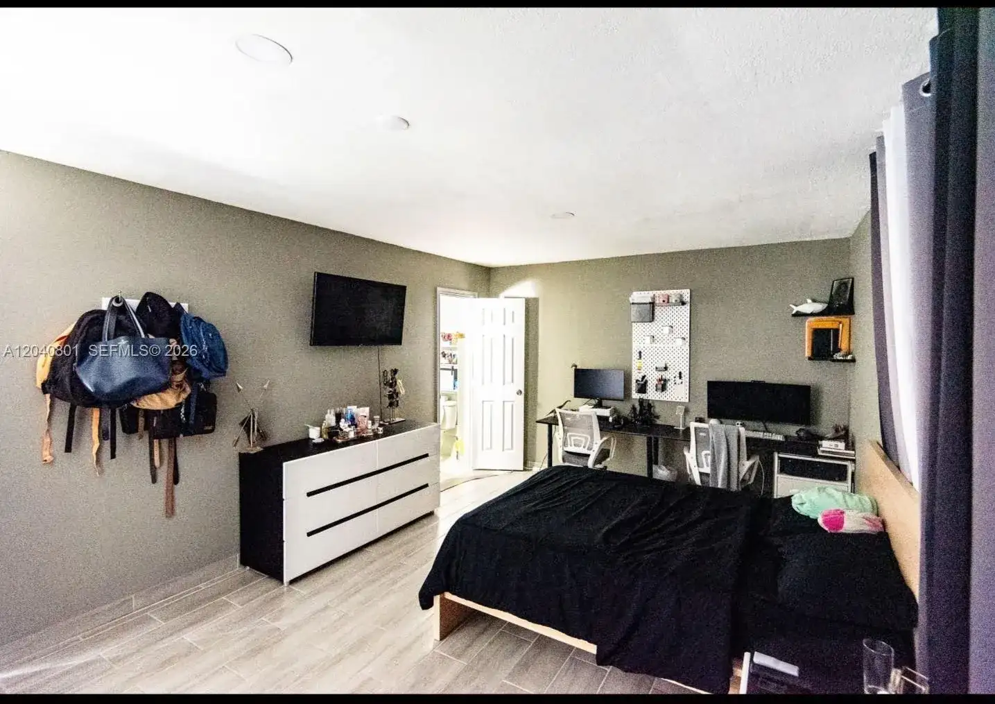 359 W 12th St # 3, Hialeah FL 33010 photo 2