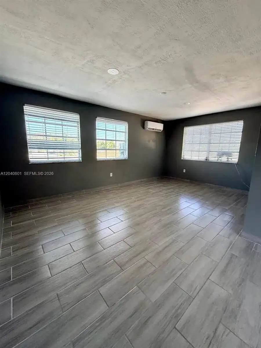 359 W 12th St # 3, Hialeah FL 33010 photo 5