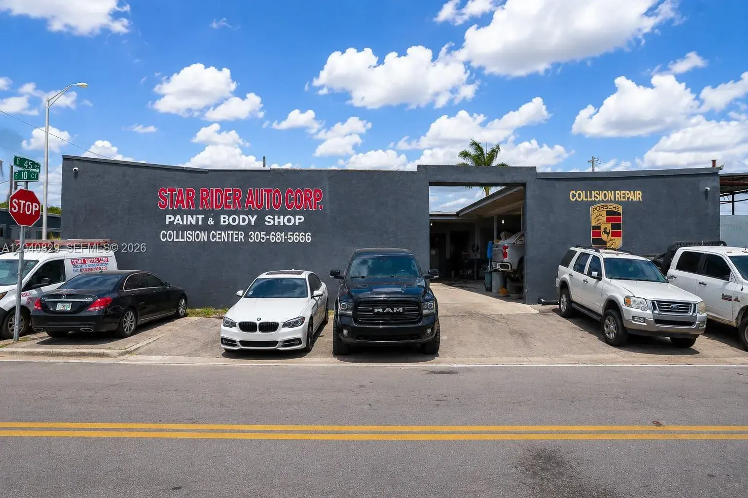 1025 E 45th St, Hialeah FL 33013