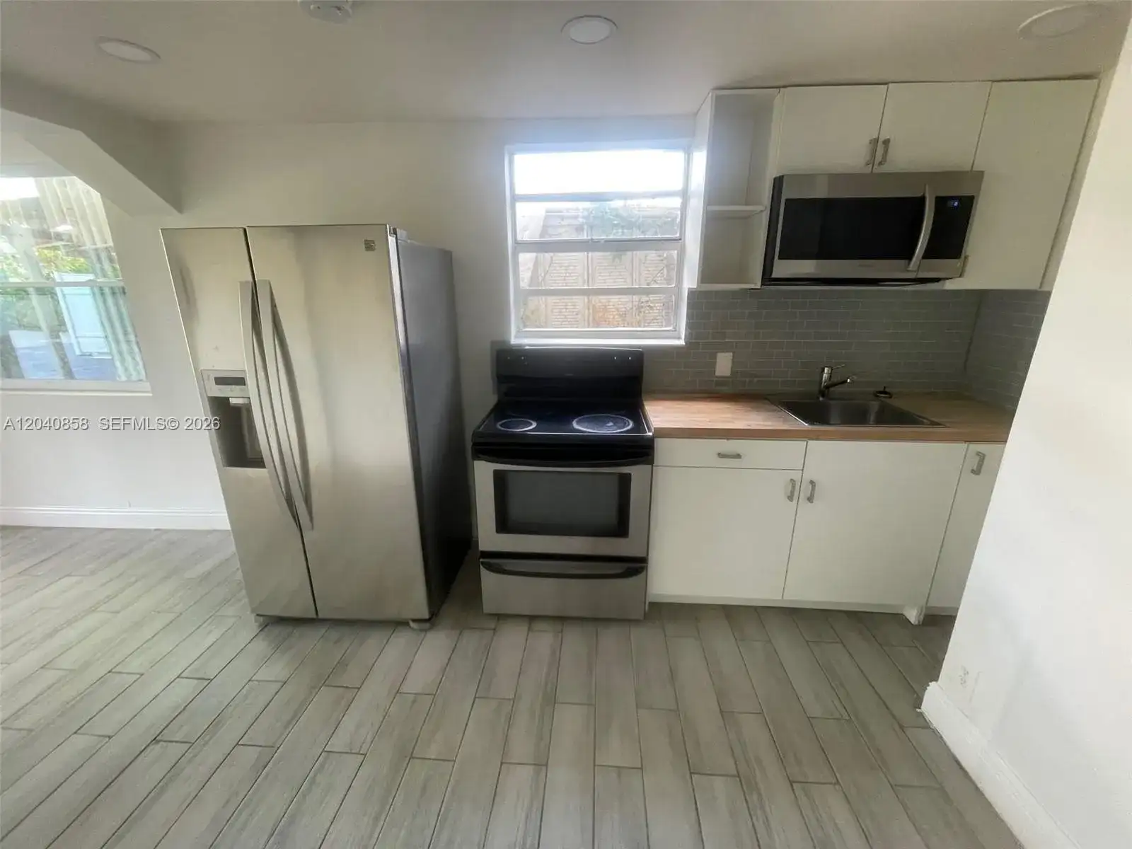 1865 NW 16th St # 1, Miami FL 33125 photo 4