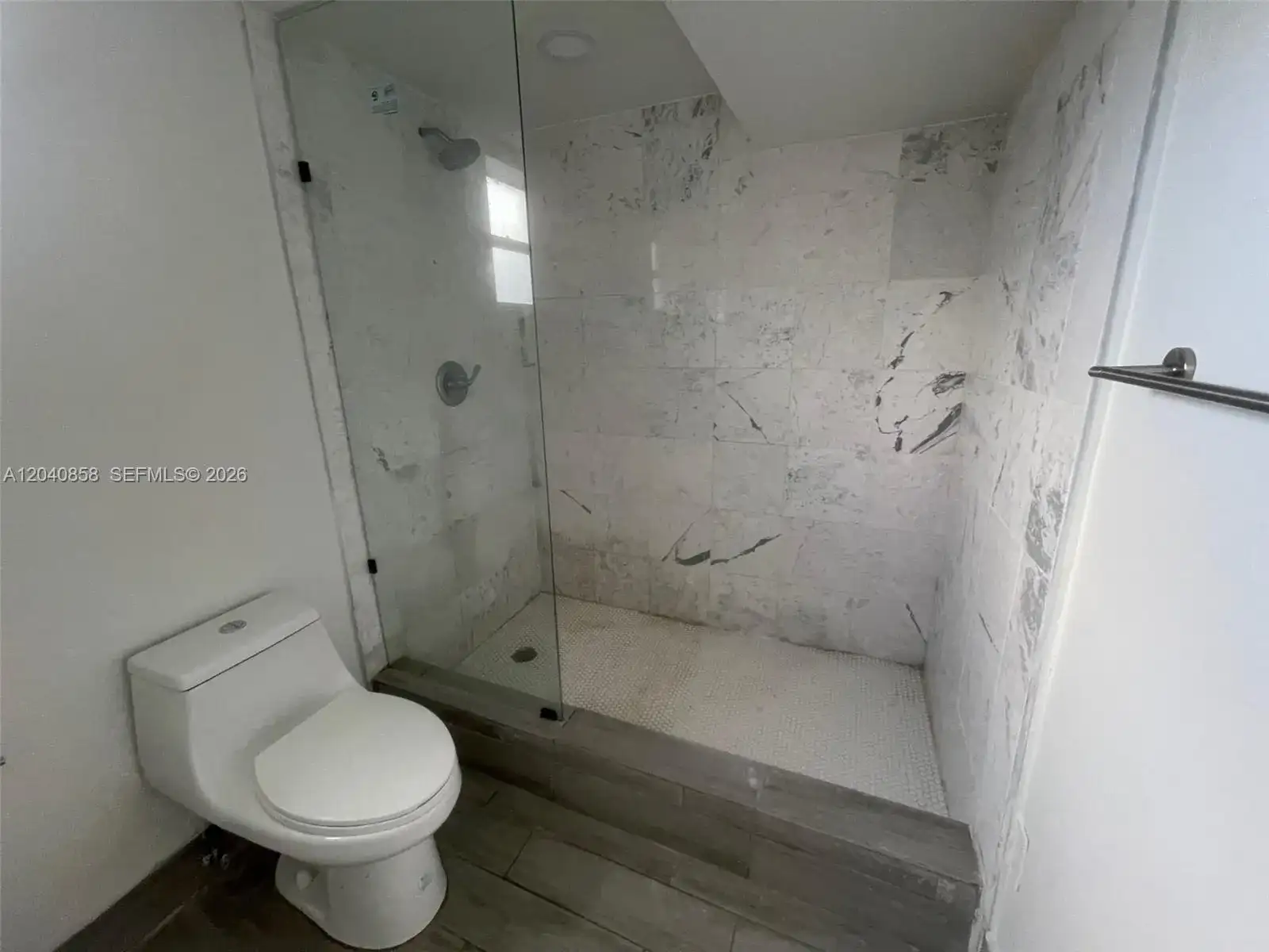 1865 NW 16th St # 1, Miami FL 33125 photo 5